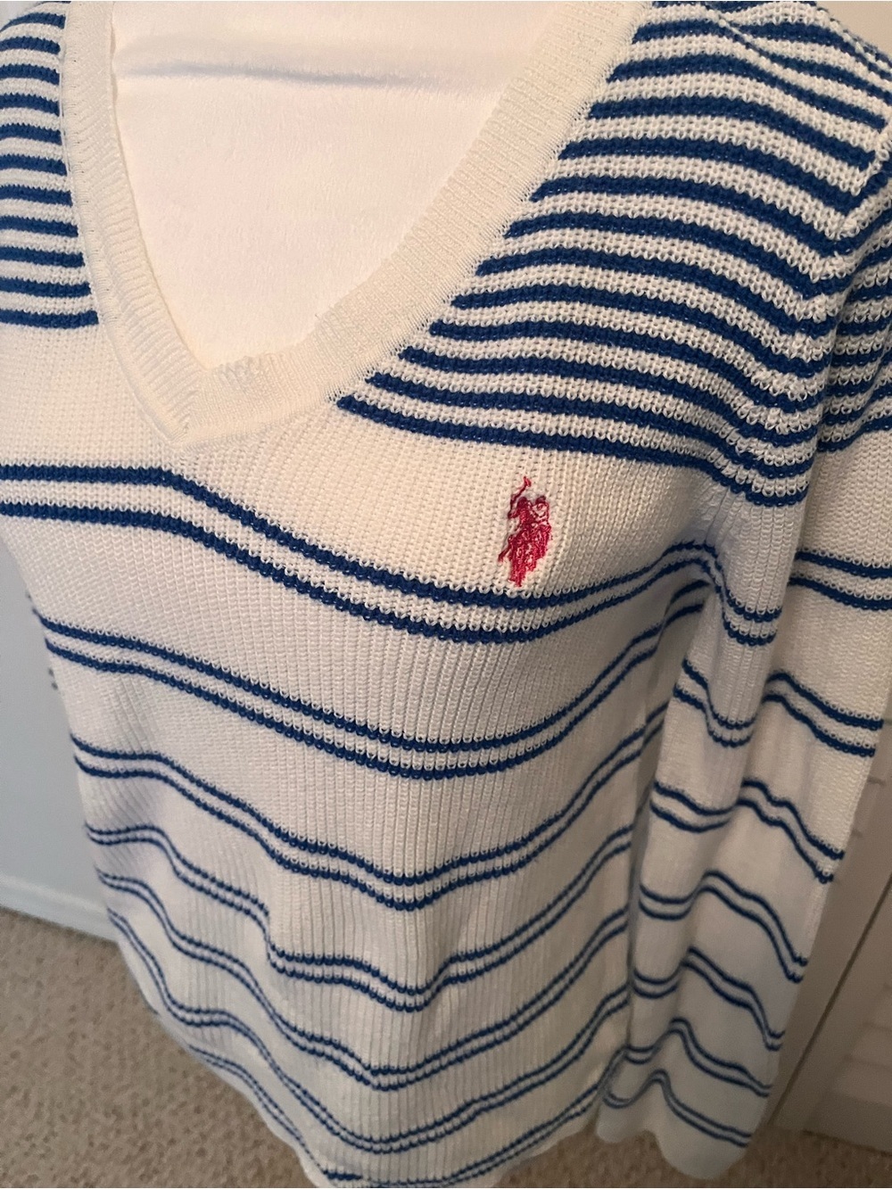 US POLO ASSN WOMEN'S SWEATER NAUTICAL STRIPED V-NECK WHITE BLUE Medium - Picture 2 of 5